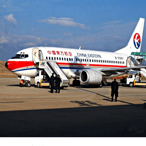 石家庄机场货运航空快运业稳步发展的原因是什么？